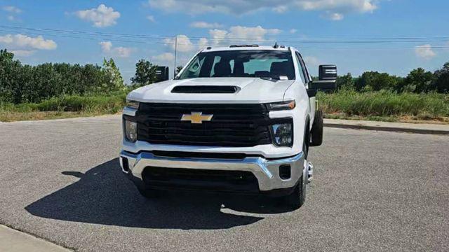 2025 Chevrolet Silverado 3500HD Work Truck