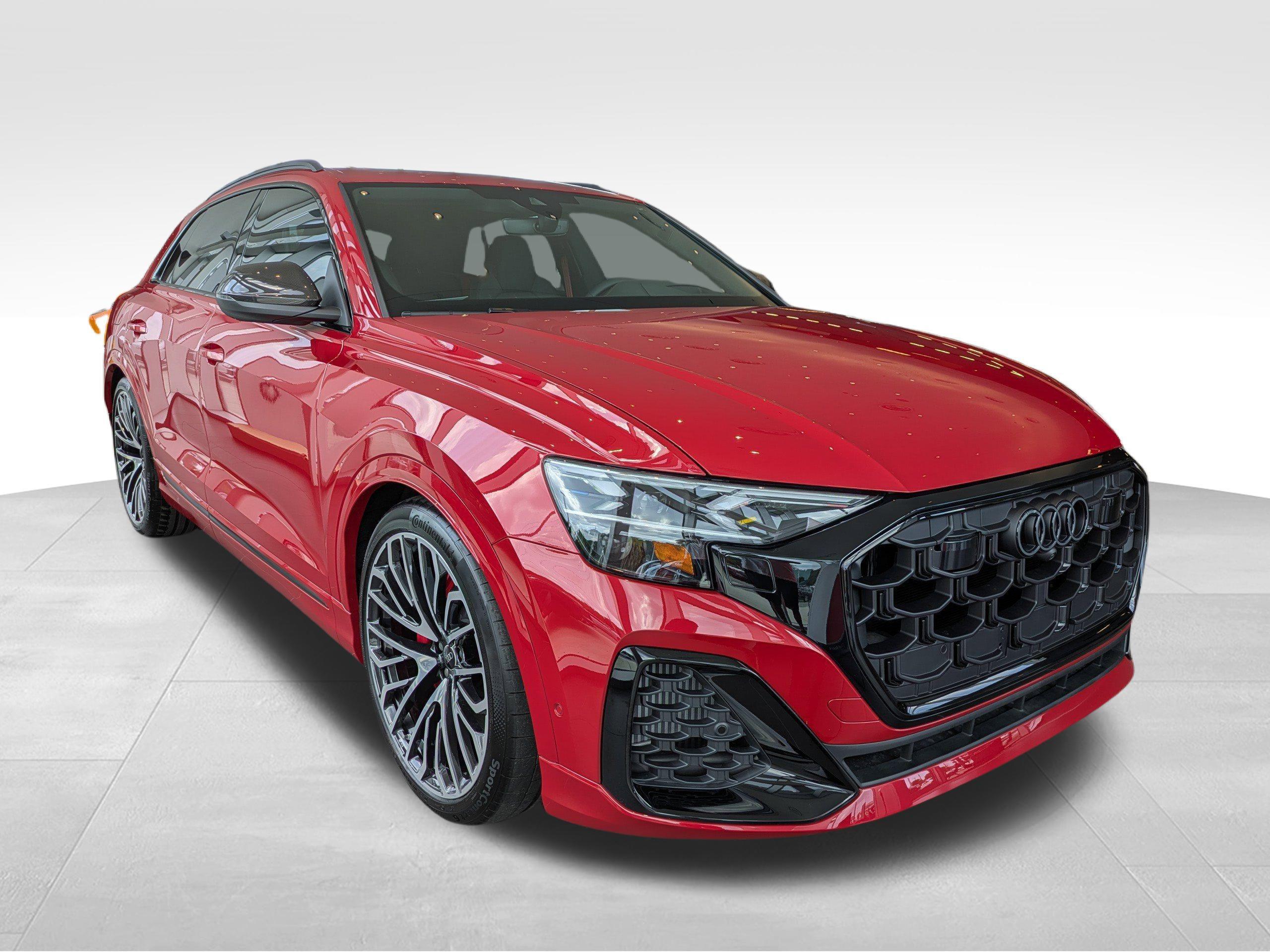 2025 Audi SQ8 Prestige's photo