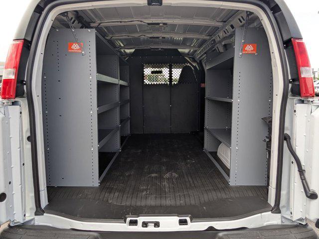 2025 GMC Savana Cargo RWD 2500 Regular Wheelbase Work Van