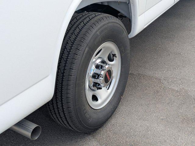 2025 GMC Savana Cargo RWD 2500 Regular Wheelbase Work Van