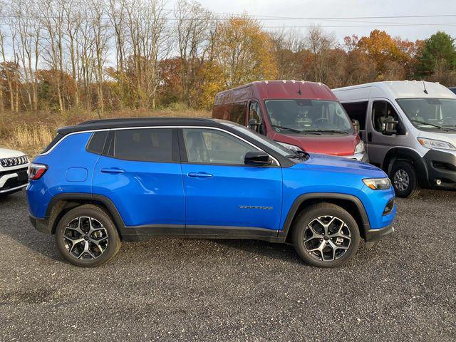 2026 Jeep Compass COMPASS LIMITED 4X4 2026 Jeep Compass COMPASS LIMITED 4X4