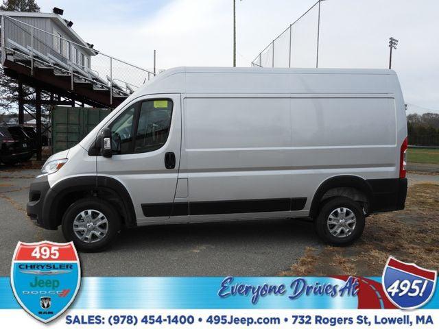 2026 RAM Ram ProMaster RAM PROMASTER 1500 SLT CARGO VAN HIGH ROOF 136 WB