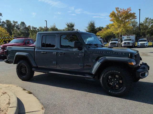 2025 Jeep Gladiator GLADIATOR HIGH TIDE 4X4