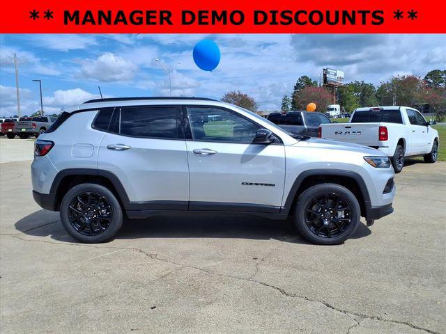 2026 Jeep Compass COMPASS LATITUDE ALTITUDE 4X4