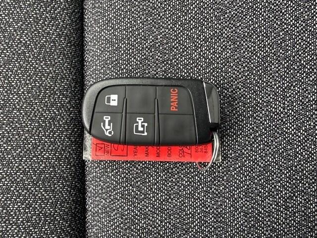 2026 Ram ProMaster Cargo Van Tradesman Low Roof 136" WB w/Pass Seat