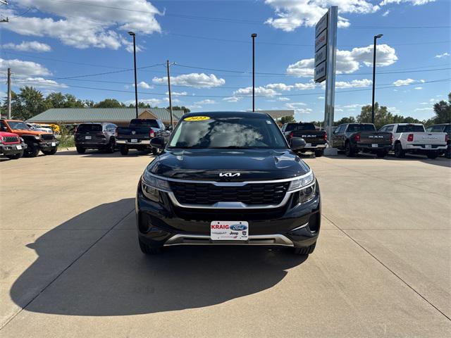 2022 Kia Seltos LX 2022 Kia Seltos LX