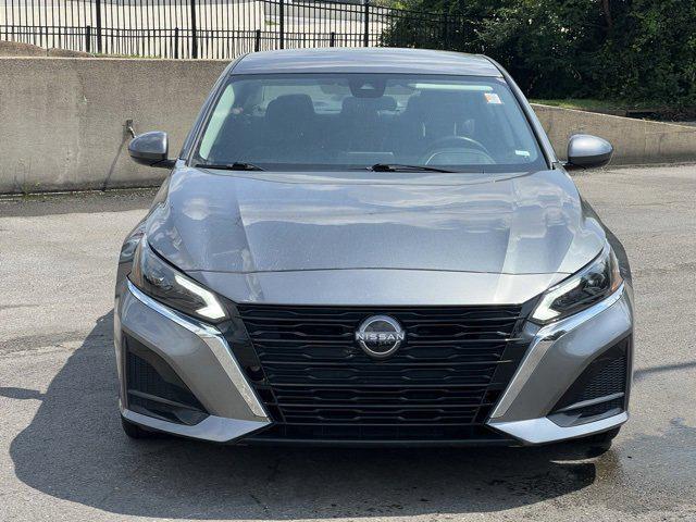 2023 Nissan Altima SV FWD