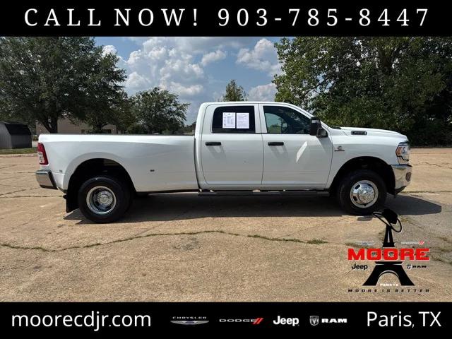 2024 RAM 3500 Tradesman Crew Cab 4x4 8 Box
