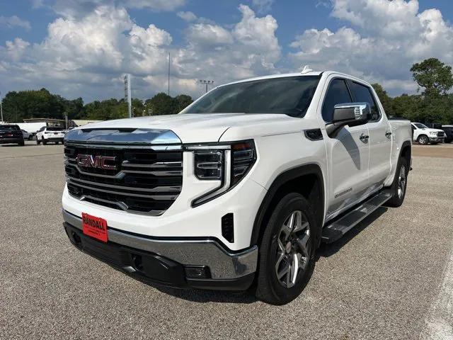 2023 GMC Sierra 1500 2WD Crew Cab Short Box SLT