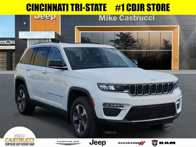 2022 Jeep Grand Cherokee 4xe Limited 4x4 2022 Jeep Grand Cherokee 4xe Limited 4x4