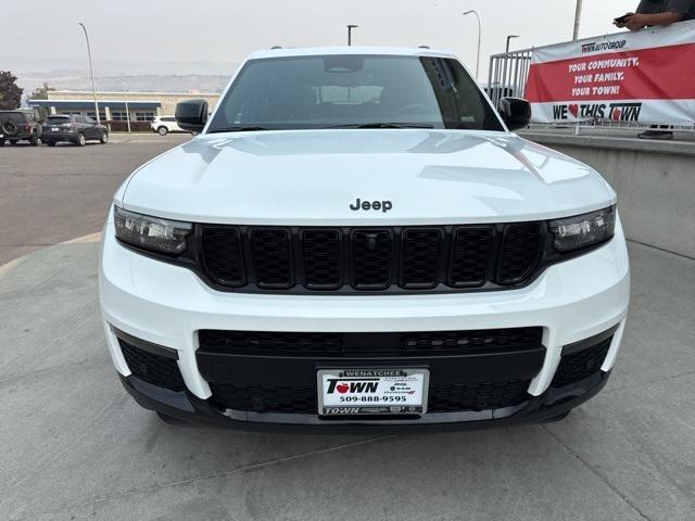 2025 Jeep Grand Cherokee L Limited 4x4 2025 Jeep Grand Cherokee L Limited 4x4