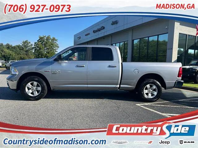 2019 RAM 1500 Classic SLT Crew Cab 4x4 64 Box
