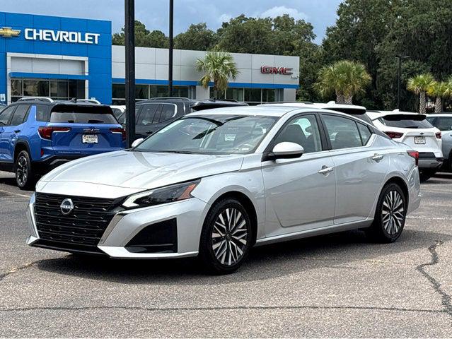 2023 Nissan Altima SV FWD