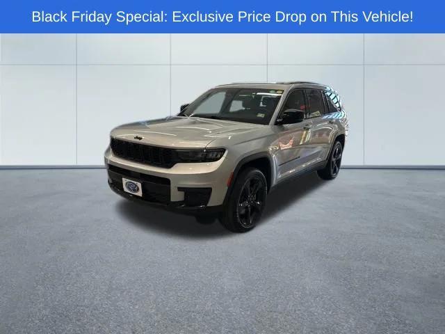 2023 Jeep Grand Cherokee L Altitude 4x4