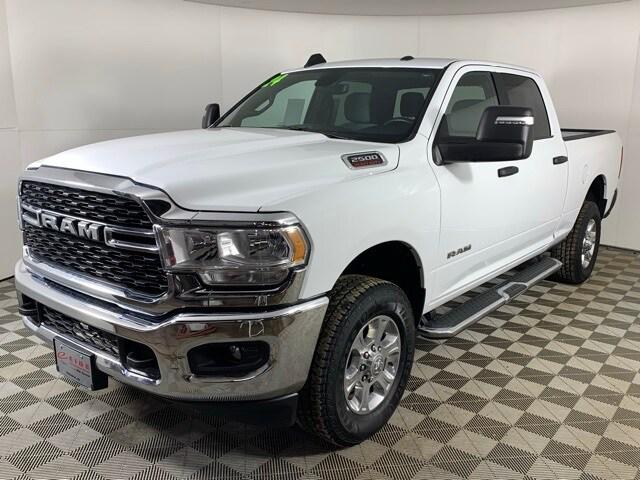 2024 RAM 2500 Big Horn Crew Cab 4x4 64 Box 2024 RAM 2500 Big Horn Crew Cab 4x4 64 Box