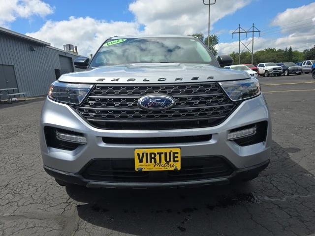 2023 Ford Explorer XLT 2023 Ford Explorer XLT