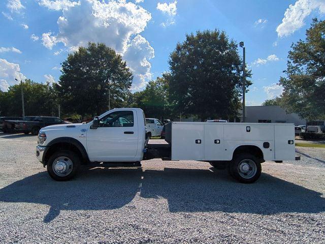 2025 RAM Ram 5500 Chassis Cab RAM 5500 TRADESMAN CHASSIS REGULAR CAB 4X4 108 CA 2025 RAM Ram 5500 Chassis Cab RAM 5500 TRADESMAN CHASSIS REGULAR CAB 4X4 108 CA
