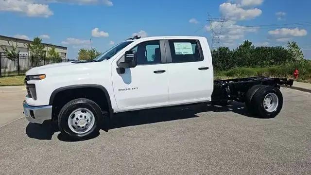 2025 Chevrolet Silverado 3500HD Work Truck