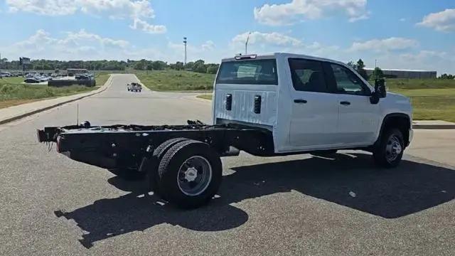 2025 Chevrolet Silverado 3500HD Work Truck