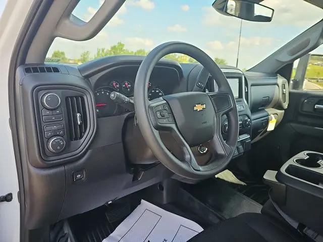 2025 Chevrolet Silverado 3500HD Work Truck