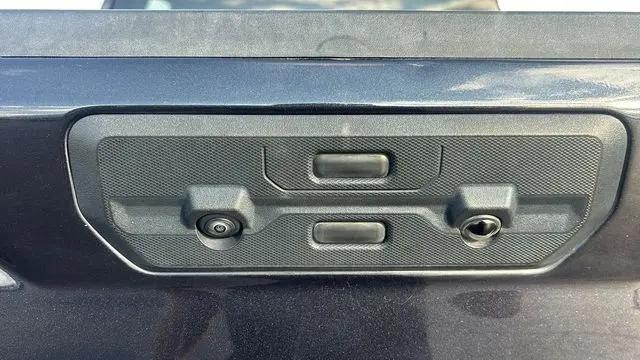 2024 GMC Sierra 1500 4WD Crew Cab Short Box SLT