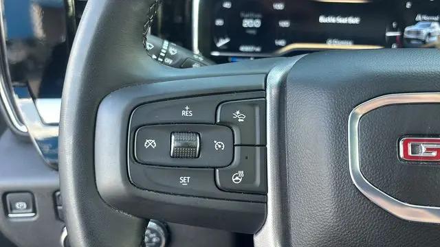 2024 GMC Sierra 1500 4WD Crew Cab Short Box SLT