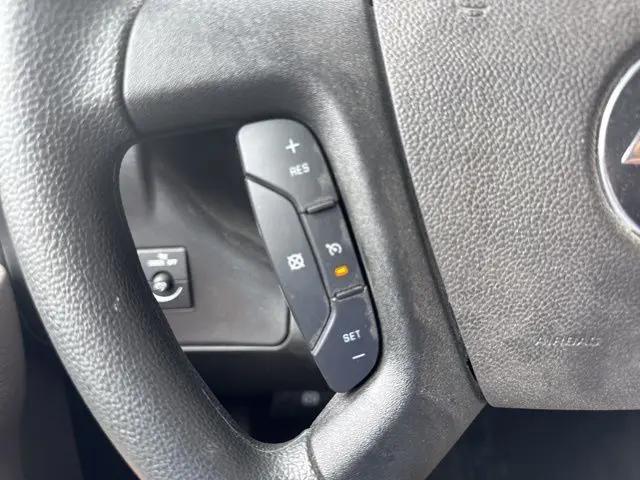 2025 Chevrolet Express Cutaway Work Van