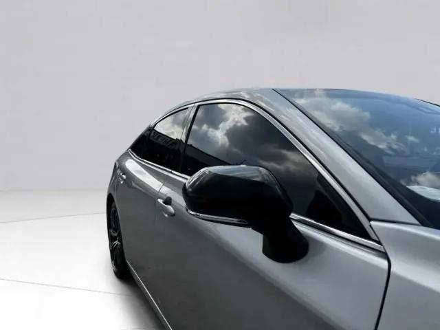 2019 Toyota Avalon XLE