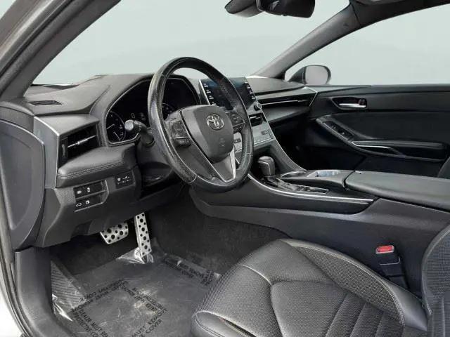 2019 Toyota Avalon XLE
