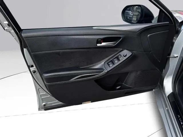 2019 Toyota Avalon XLE