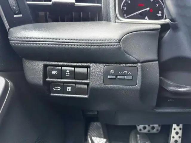 2019 Toyota Avalon XLE