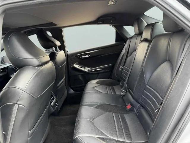 2019 Toyota Avalon XLE