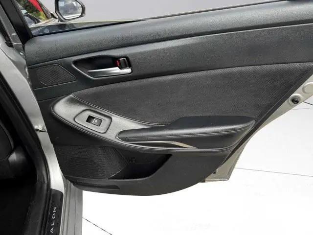 2019 Toyota Avalon XLE