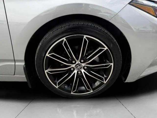 2019 Toyota Avalon XLE