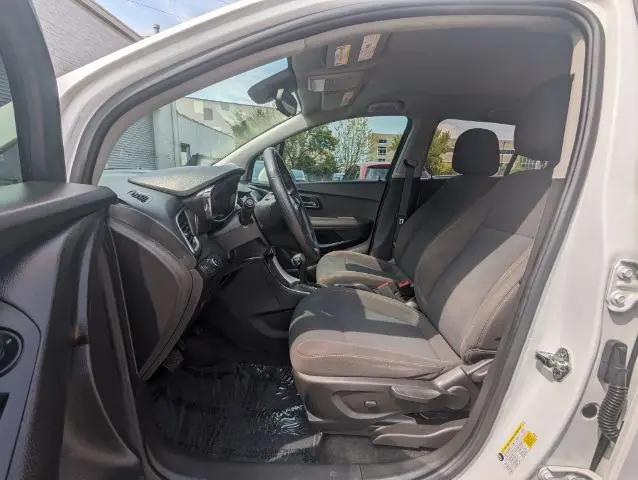 2020 Chevrolet Trax FWD LS