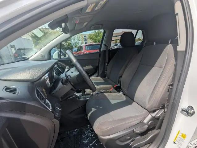 2020 Chevrolet Trax FWD LS