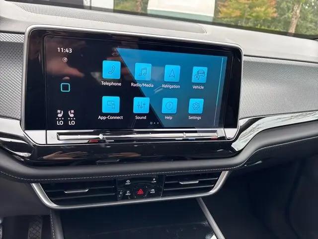 2026 Volkswagen Atlas Cross Sport SEL