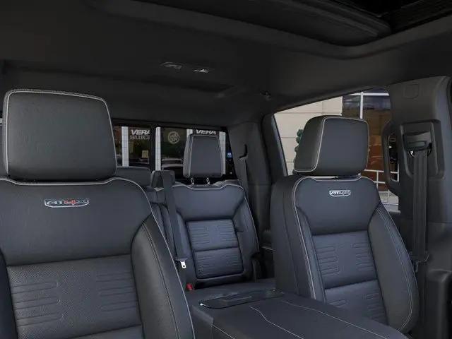 2025 GMC Sierra 1500 4WD Crew Cab Short Box AT4X