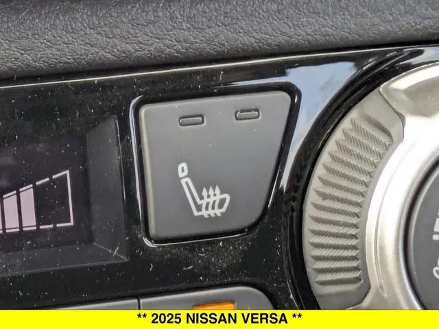 2025 Nissan Versa 1.6 SR