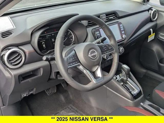 2025 Nissan Versa 1.6 SR