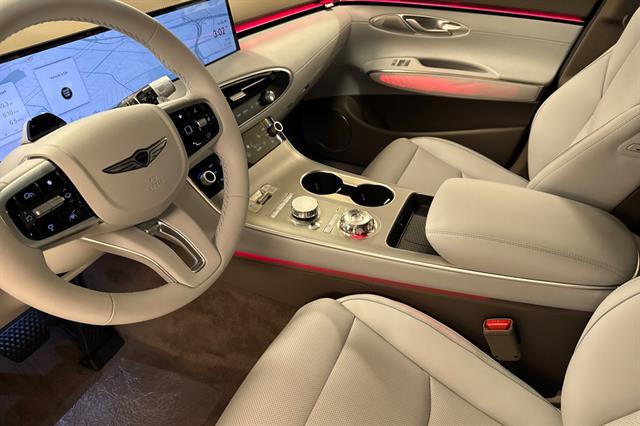 2026 Genesis GV70 2.5T Advanced