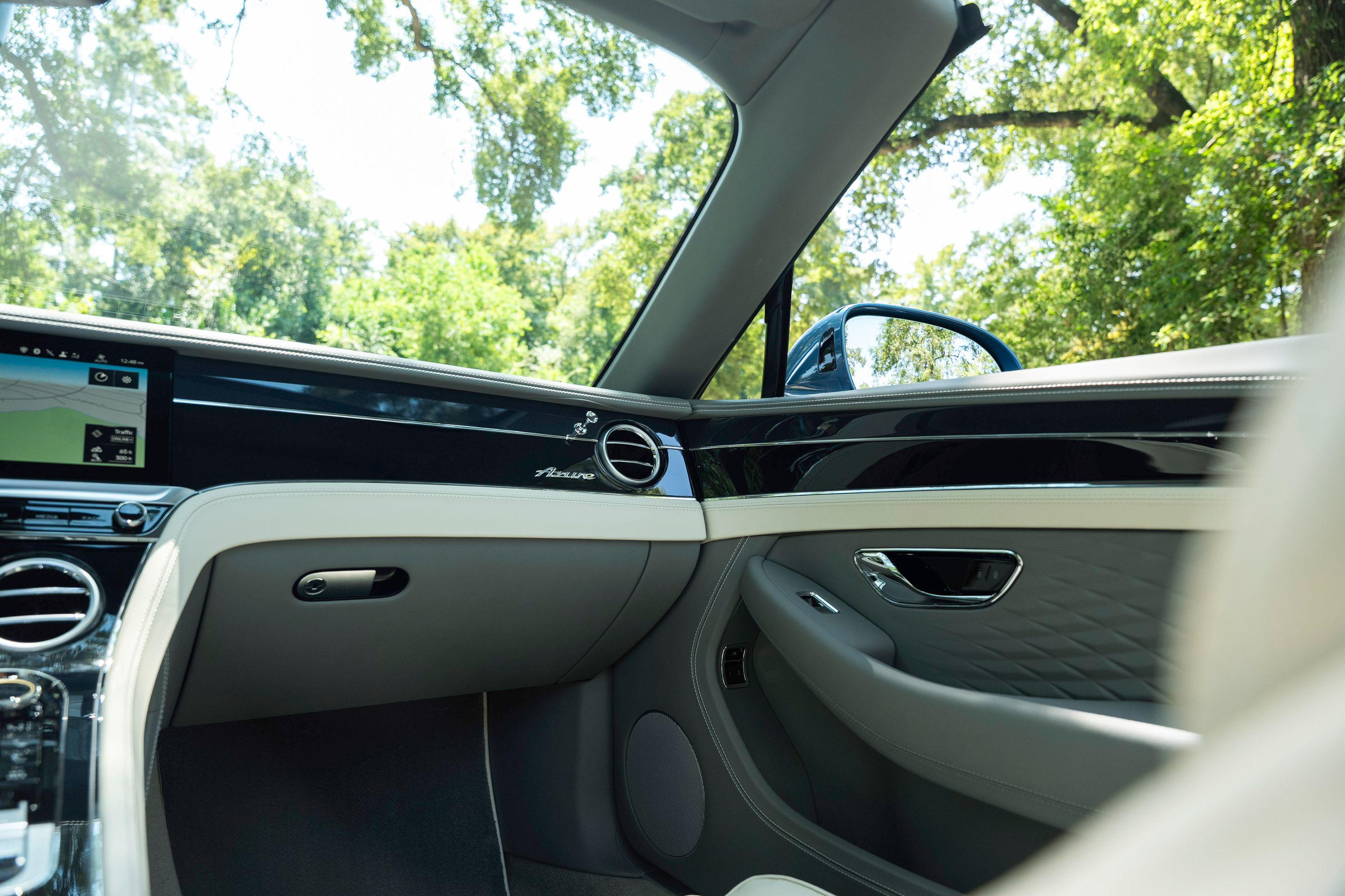 2026 Bentley Continental GTC Azure - Photo 37