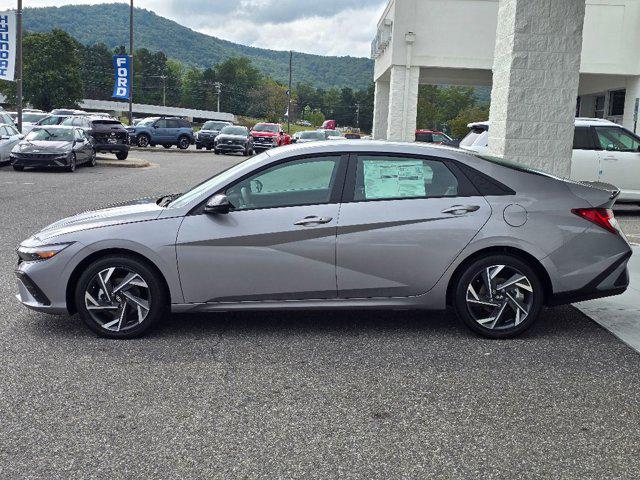 2025 Hyundai Elantra Blue - Photo 24