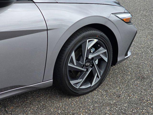 2025 Hyundai Elantra Blue - Photo 27