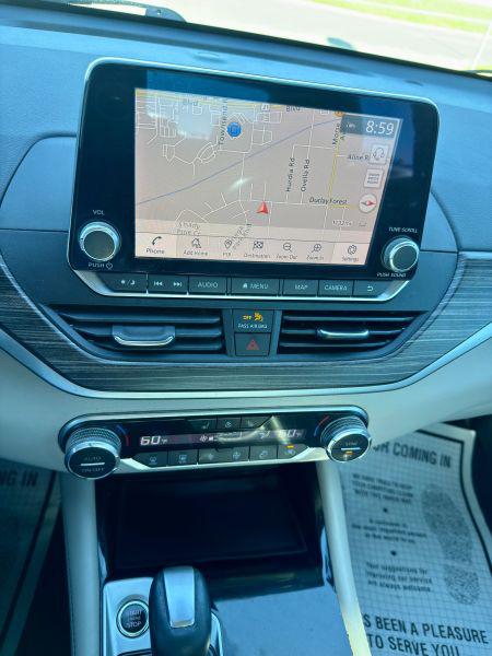 2022 Nissan Altima SL Intelligent AWD