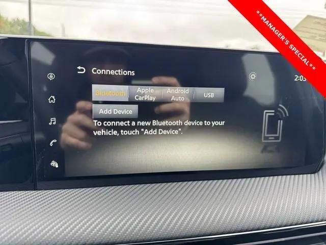 2025 Nissan Kicks SR Intelligent AWD