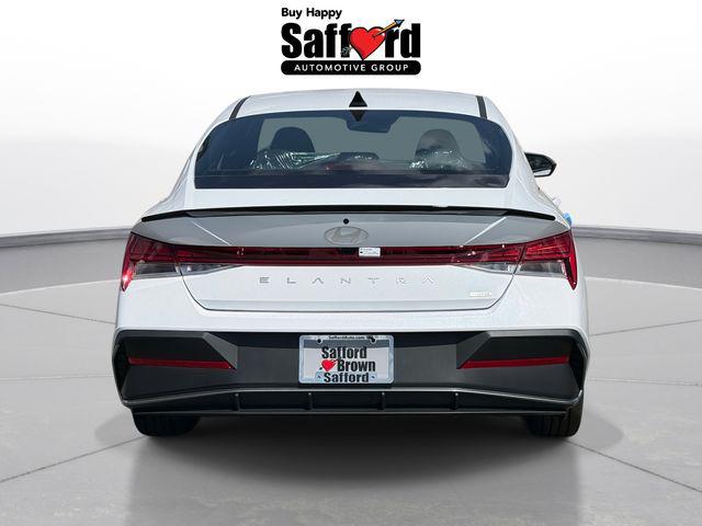 2025 Hyundai Elantra Blue - Photo 6