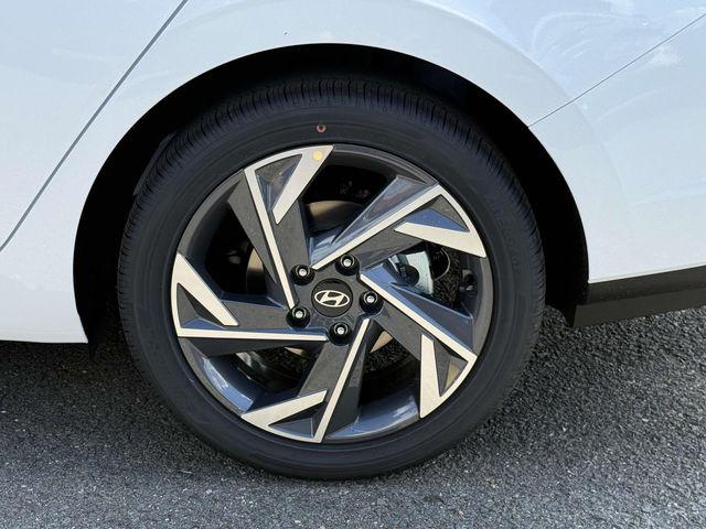 2025 Hyundai Elantra Blue - Photo 11