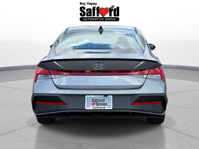 2025 Hyundai Elantra Blue - Photo 6