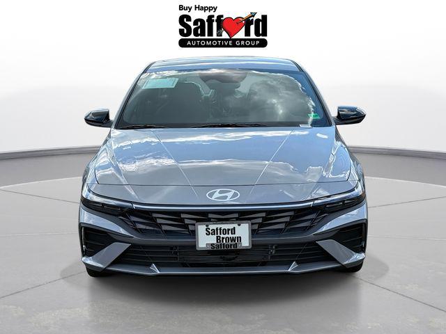 2025 Hyundai Elantra Blue - Photo 7